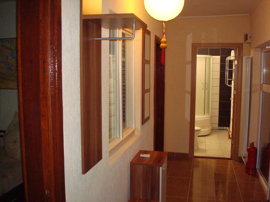 Maria-Antonia Otel Mangalya Dış mekan fotoğraf